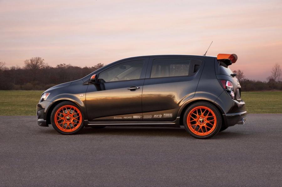  Chevrolet Sonic Z-Spec Concept 2011 года  (фото 7 из 12)